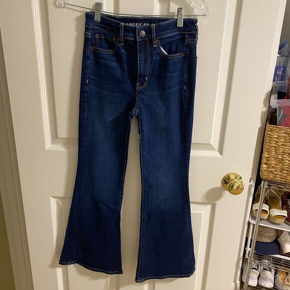 American Eagle Super Hi-Rise Flare Jean - Picture 1 of 8